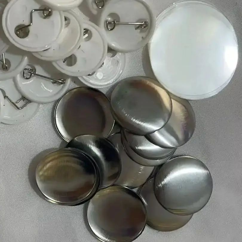 200 sets de material en blanco - Button Badge Blank reseña y precio